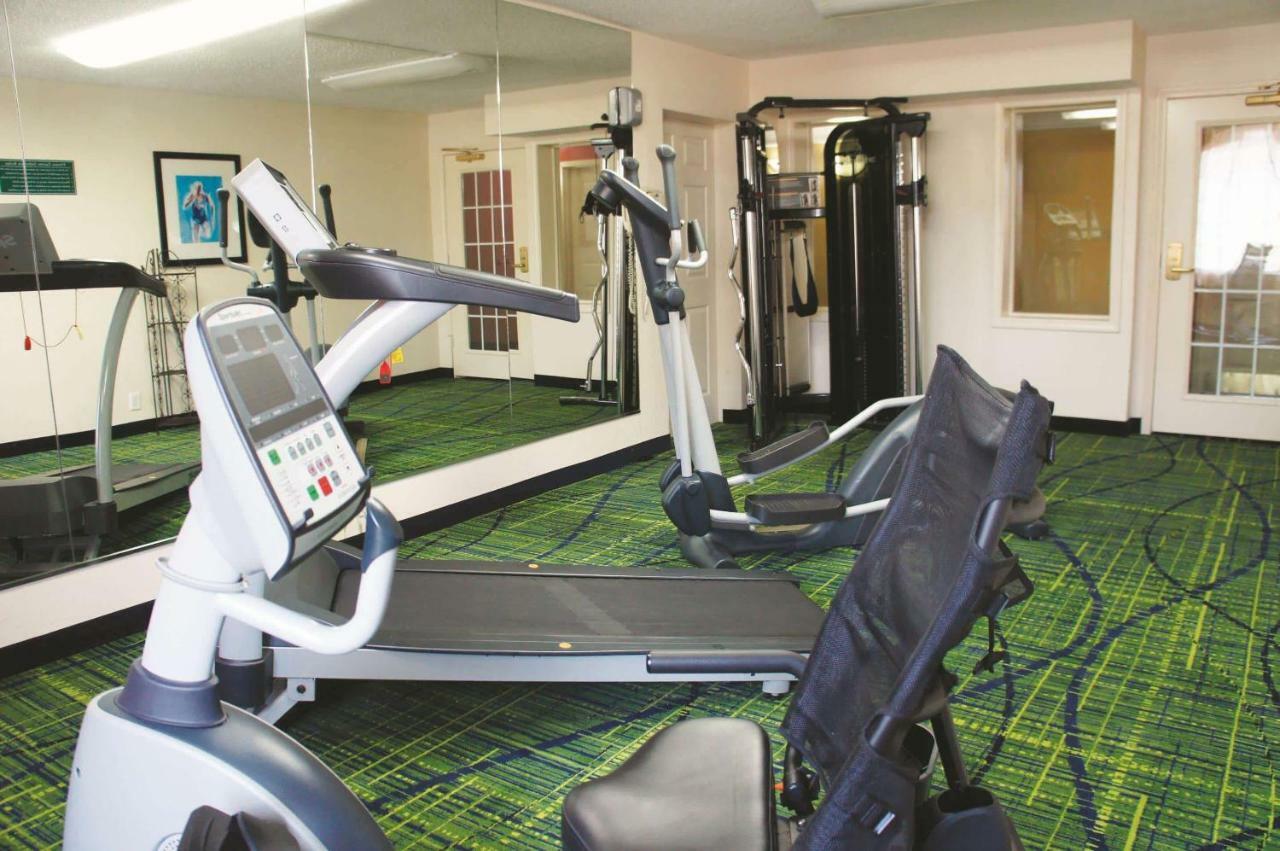 La Quinta Inn & Suites تولسا المظهر الخارجي الصورة